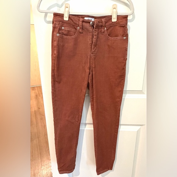 Rust Jeans - Picture 1 of 4